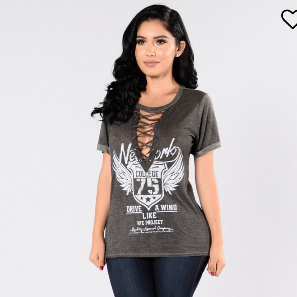 Fashion Nova lace up tee shirt